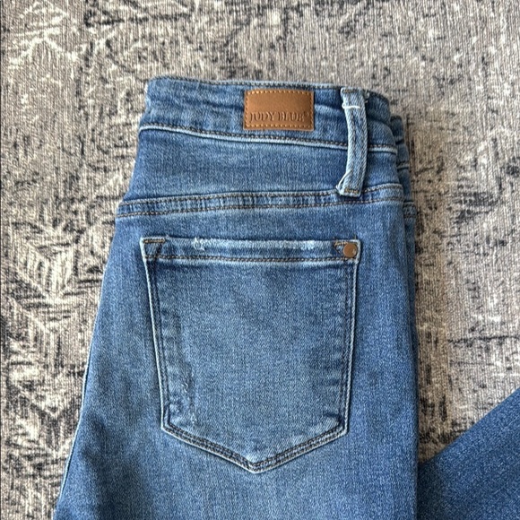 Judy Blue Blue Denim Jeans - Size 27 / 5 Boyfriend fit “Howdy” - Picture 2 of 11